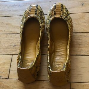 Tory Burch sz 7 Eddie flats python snakeskin